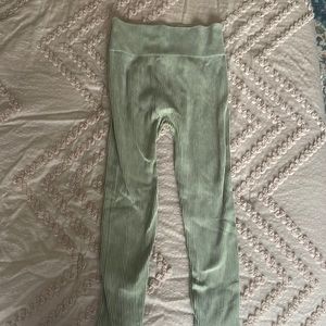 AURA green leggings